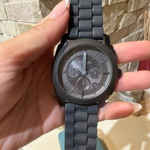 Men’s Fossil Watch - Rubber Strap - Grey (requires new battery)